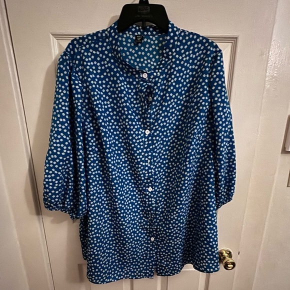 SHEIN curve 4x blue button down mini daisy shirt​ - Picture 1 of 4